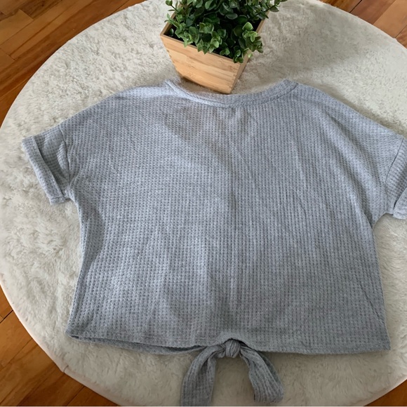 Design Lab Lord & Taylor Waffle Print Front Tie Tee - Picture 2 of 4